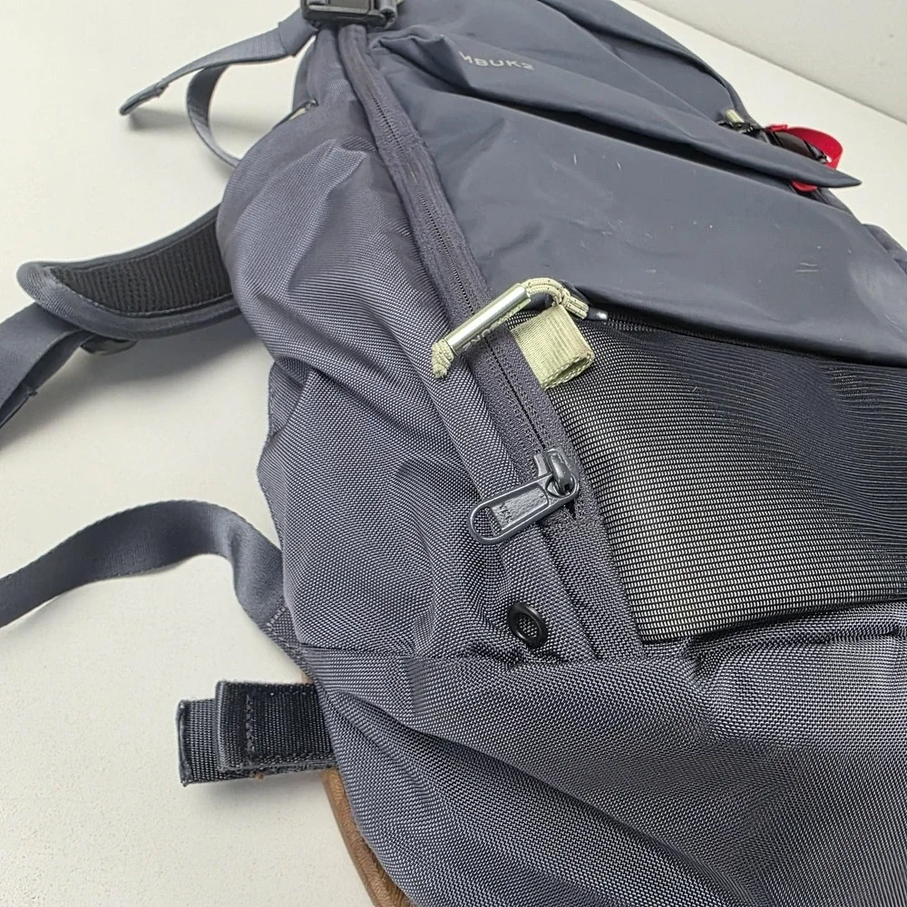 Timbuk2 Backpack Gray 21 Inch Laptop Bag Travel Daypack Men Nylon Commuter